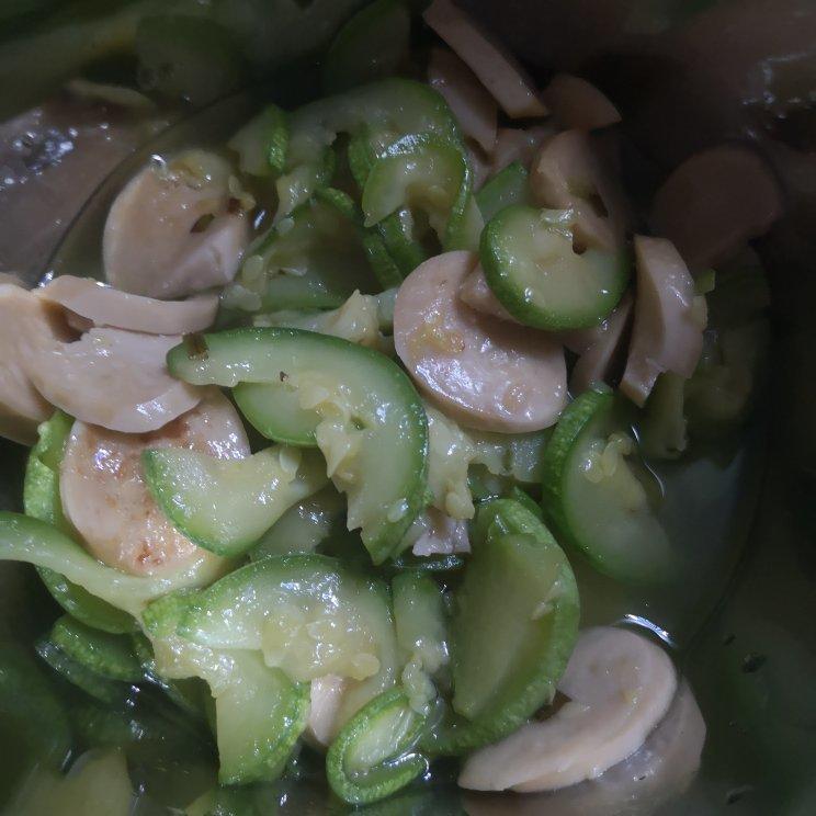 瓜片炒香肠