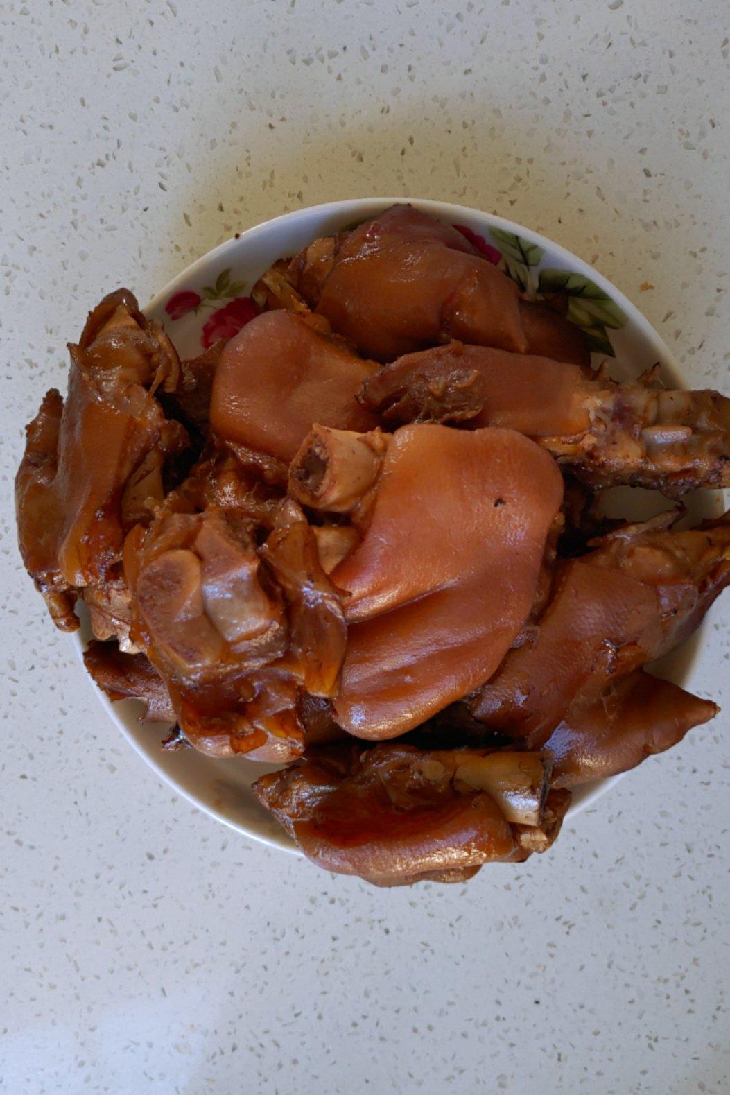 高压锅版香焖猪蹄