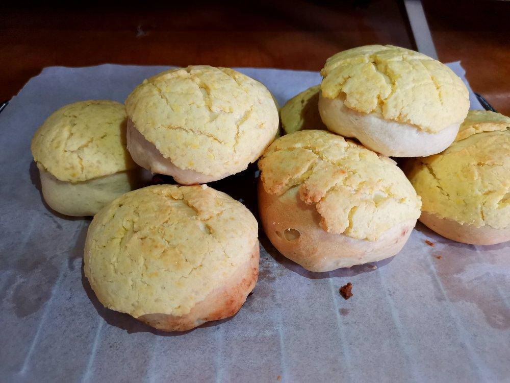 一次发酵直接法～酥脆掉渣菠萝酥皮包