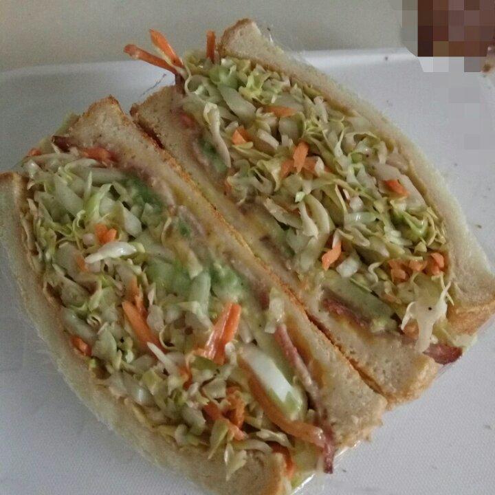 ins上超火的沼サン（沼三明治）