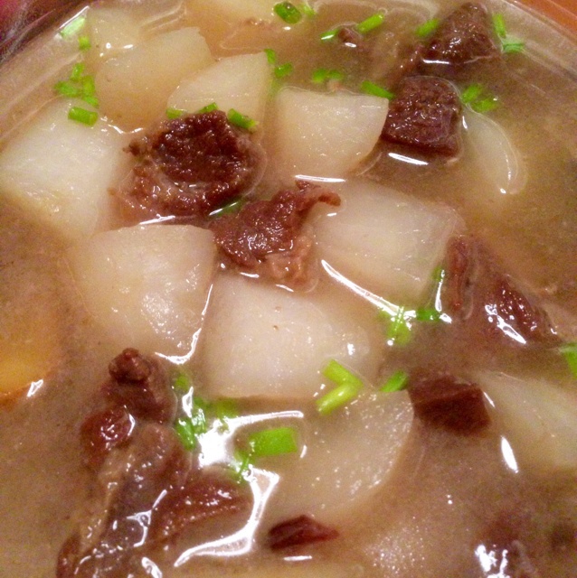 牛肉炖萝卜