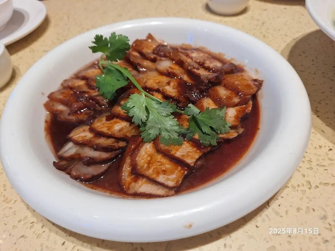豬仔的“阿茂整餅”