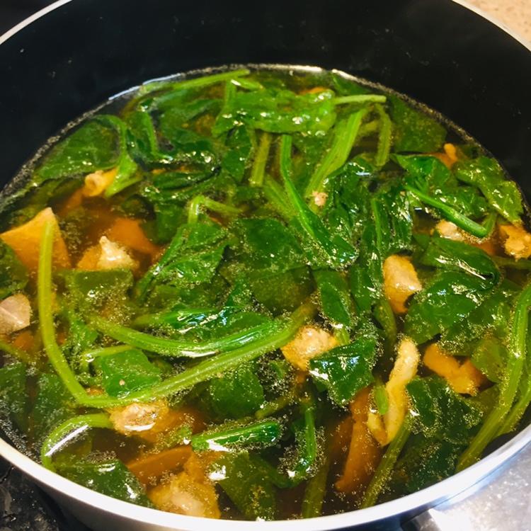 菠菜猪肝汤