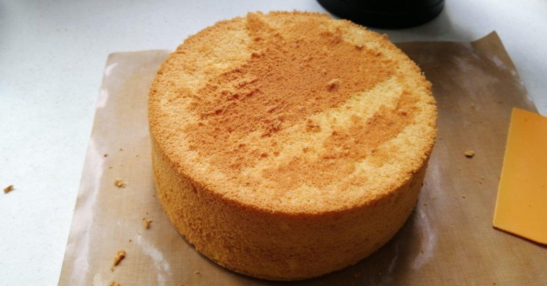 八寸戚风蛋糕