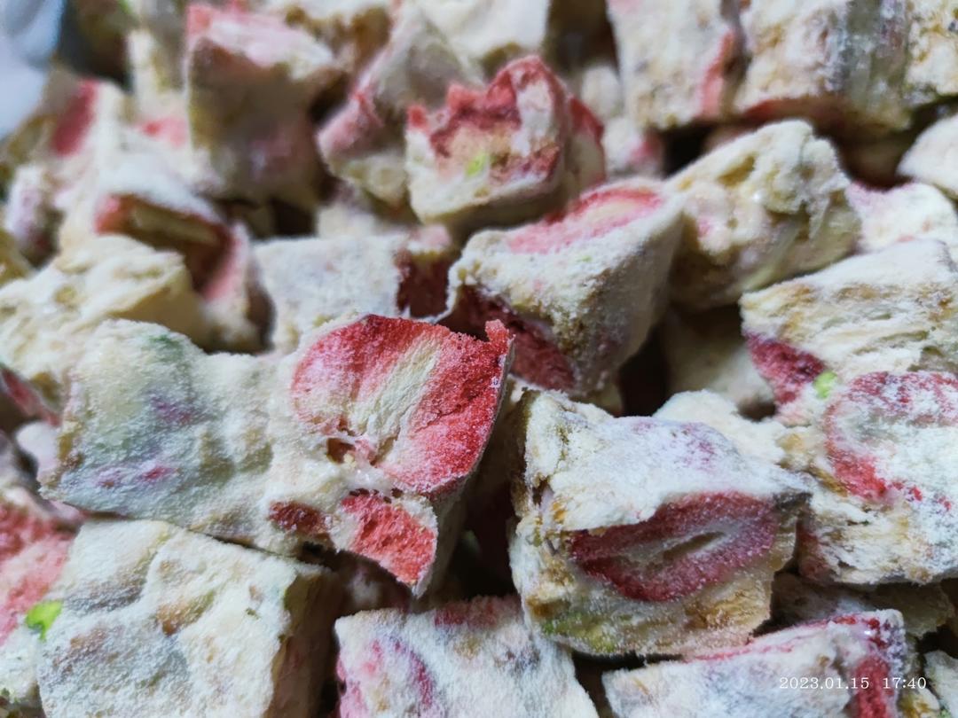 新年小点心🔥零失败草莓雪花酥