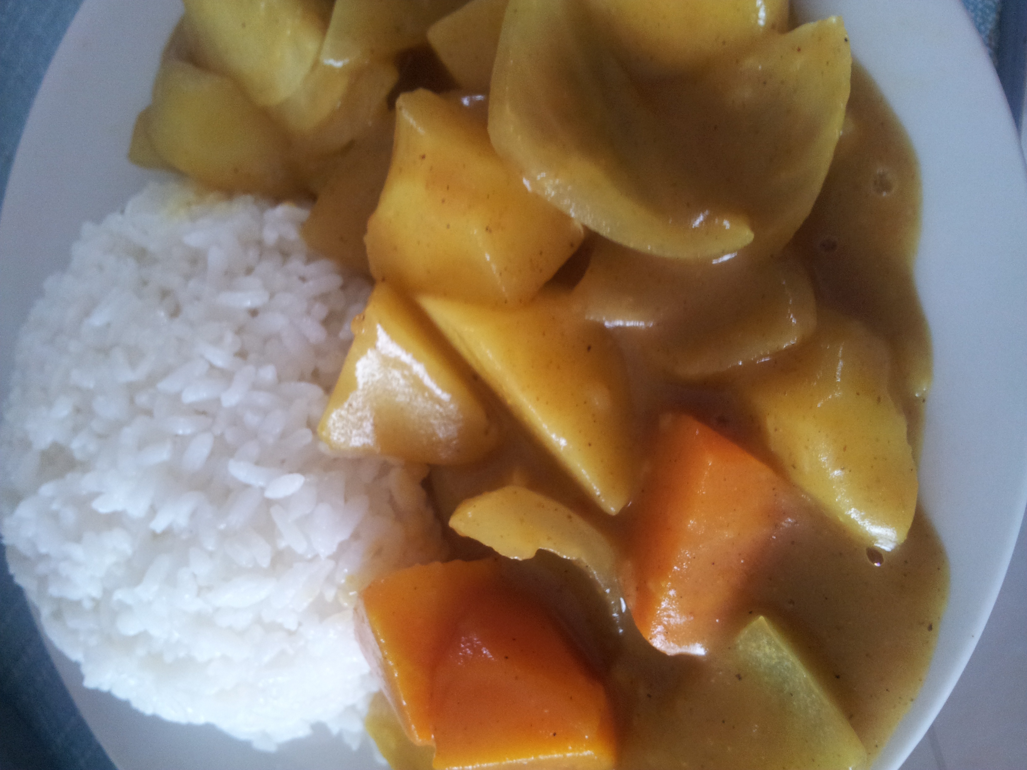 日式咖喱鸡肉饭