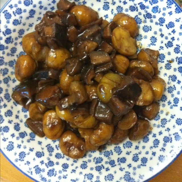 香菇烧栗子