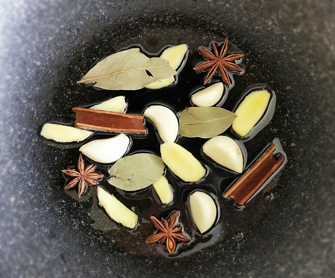 八宝荷叶鸡的做法 步骤5