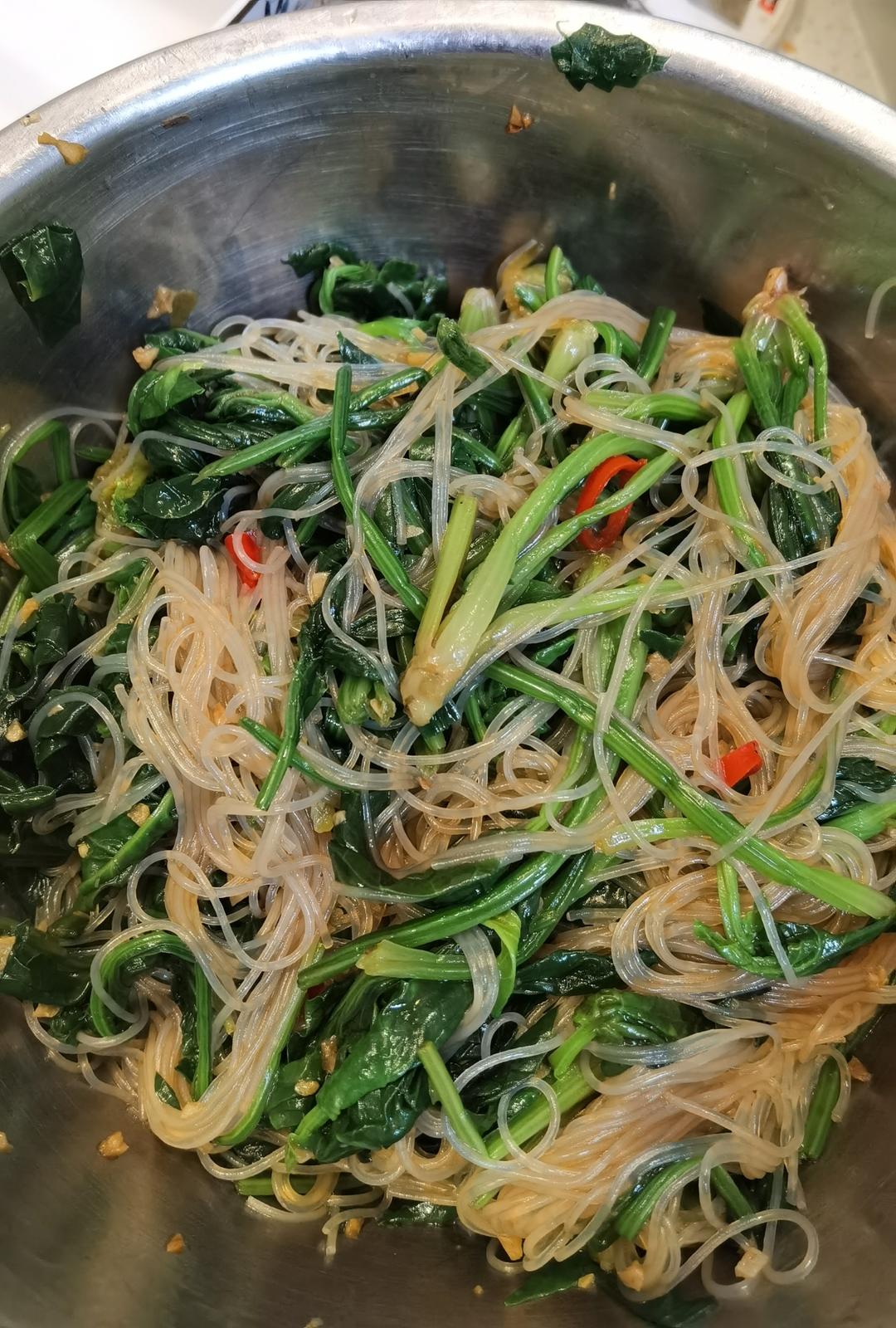 万能凉拌菜料汁（凉拌菠菜粉丝）