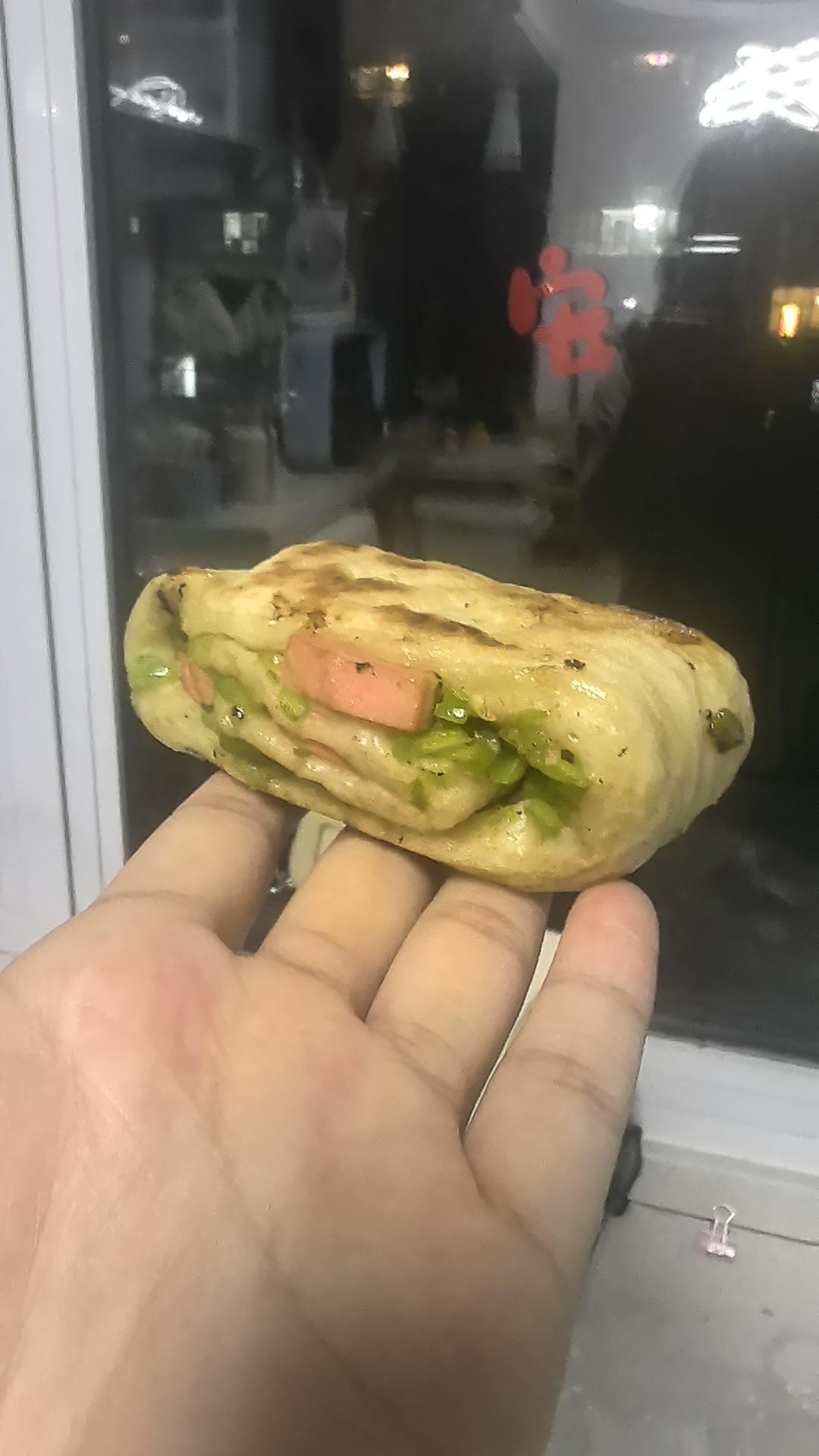 青椒饼（想念大学食堂的青椒饼）