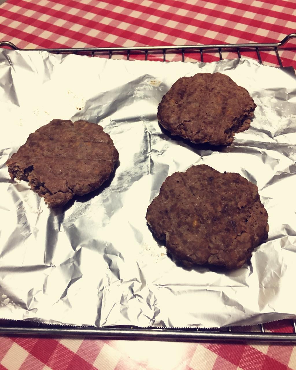 肉多汁的快手汉堡牛肉饼