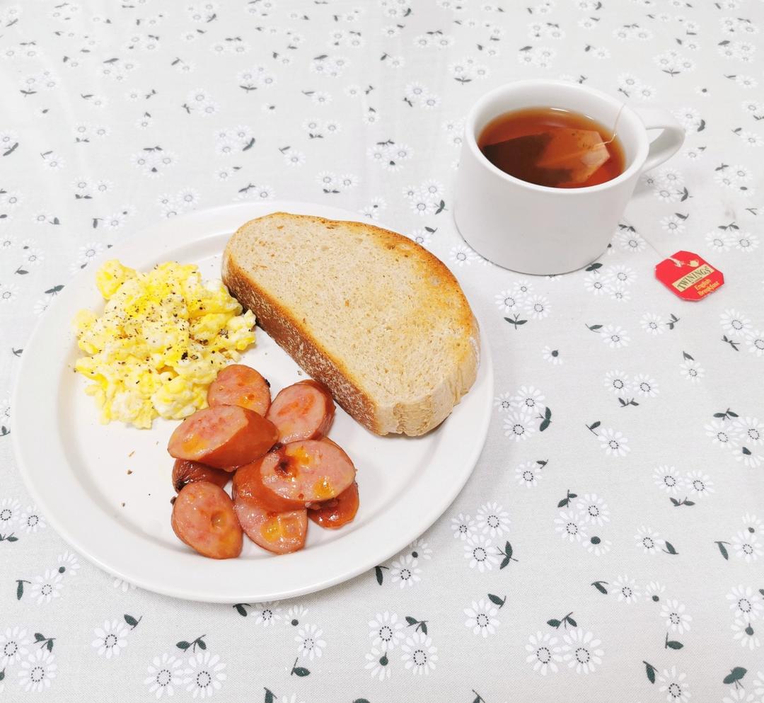 小Y的上学早餐记