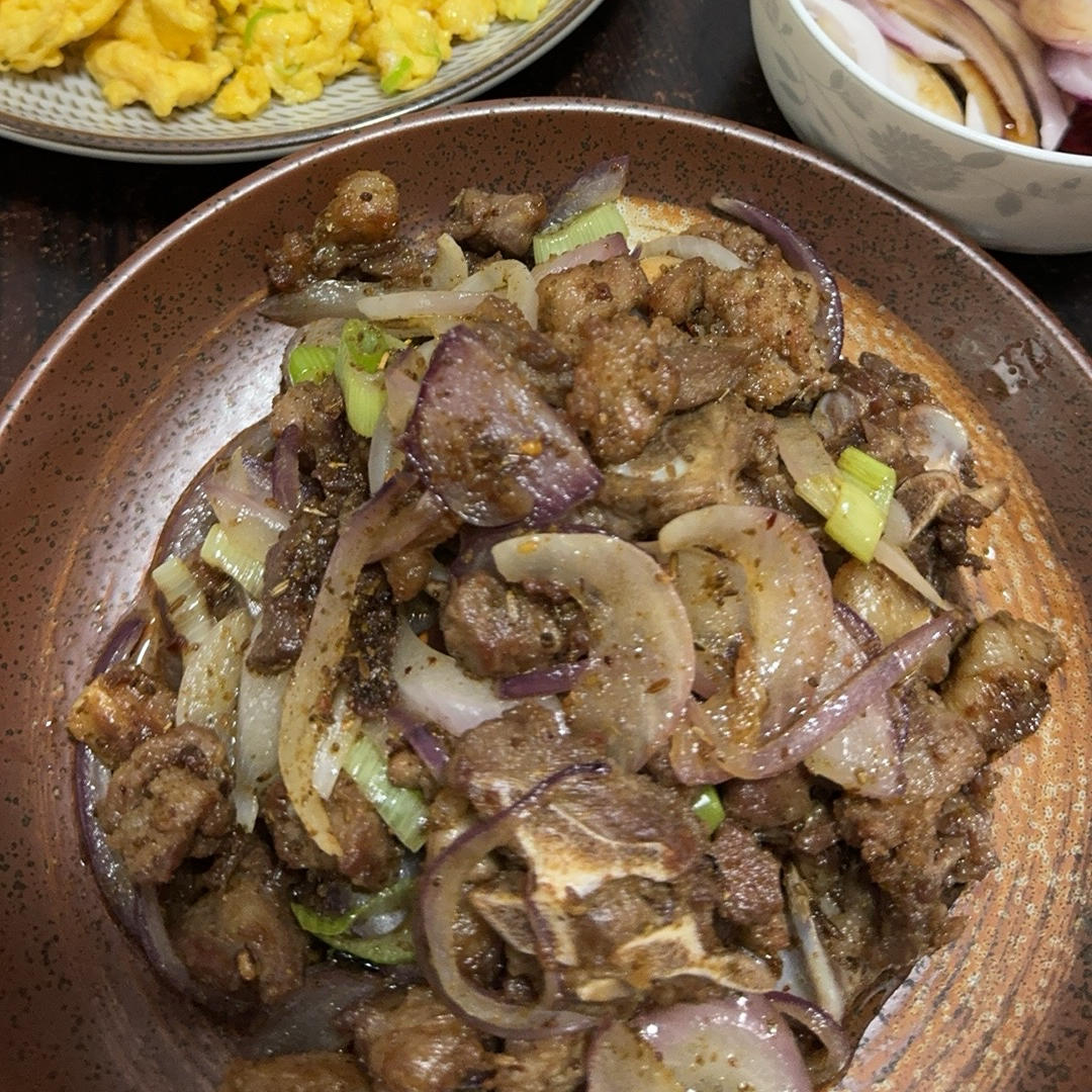超越羊肉串的孜然爆炒羊肉