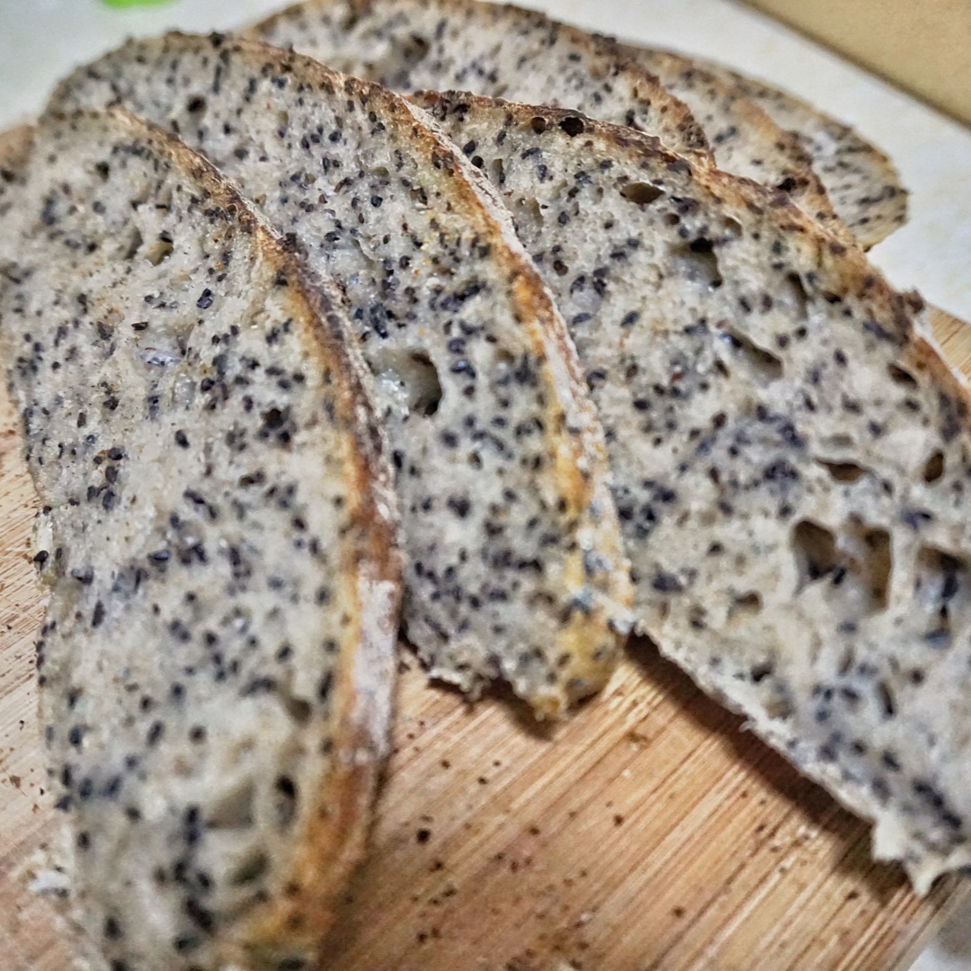 【Tartine Bread】天然酵种黑芝麻欧包