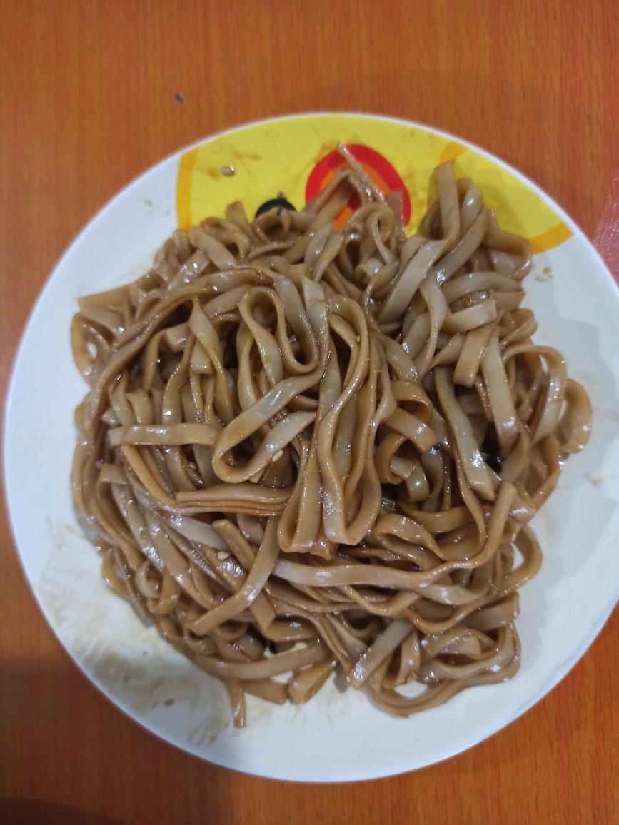 10分钟搞定的一碗葱油拌面