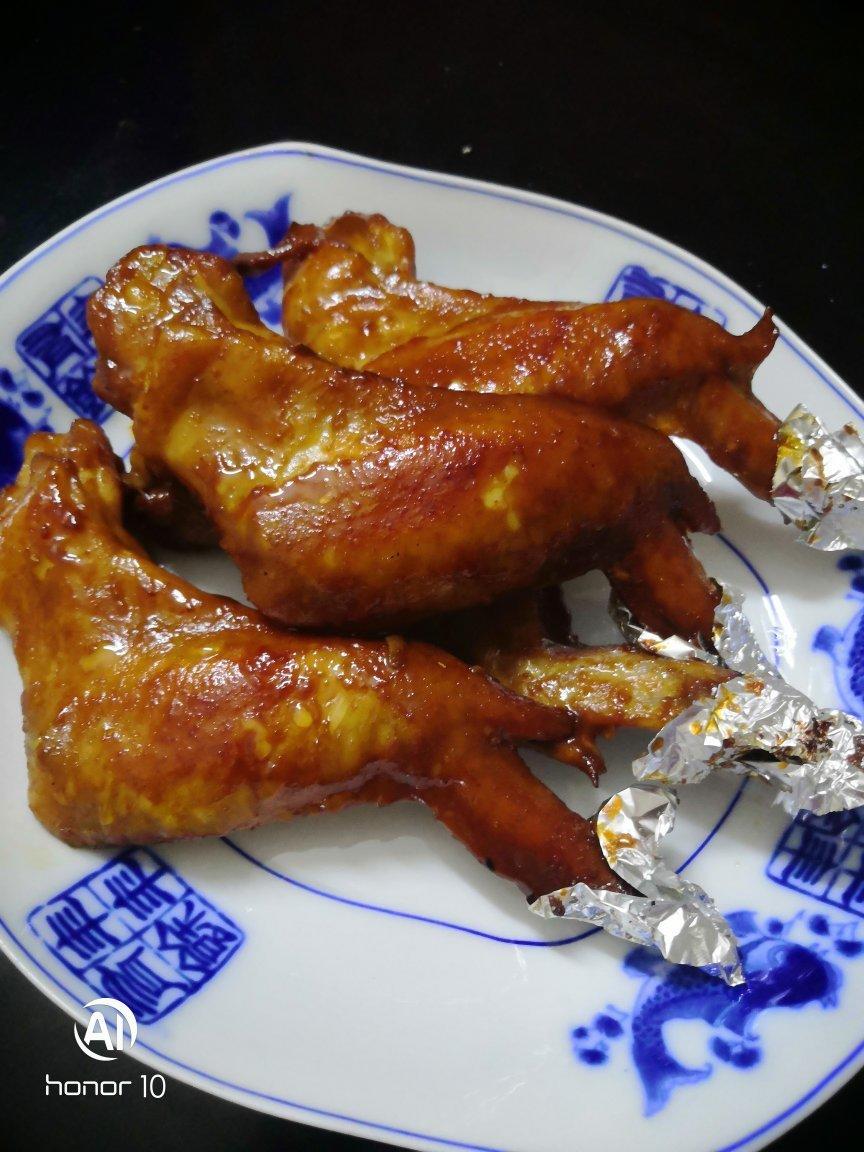 嫩而多汁的烤全翅（超详细步骤😉）