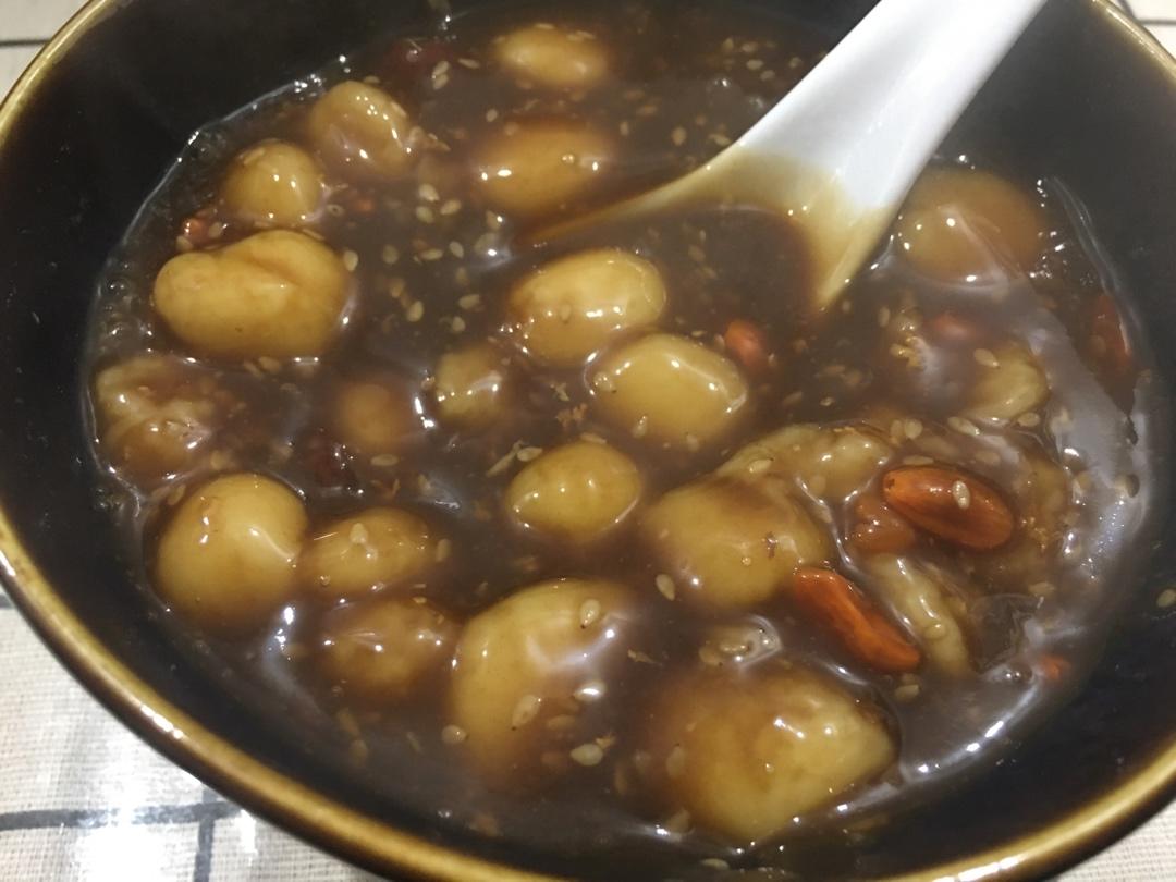 红糖糯米小圆子