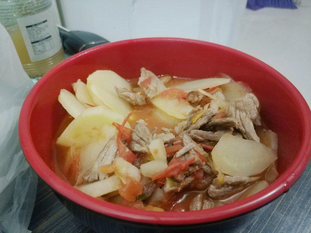 快手西红柿土豆炖牛肉