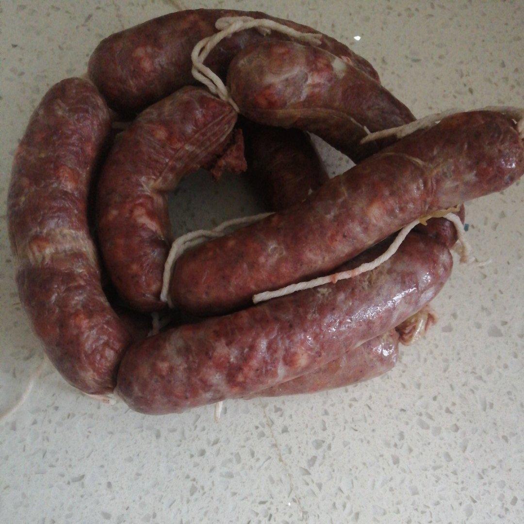 自制黑椒风味脆皮肠--多图详解手工灌肠