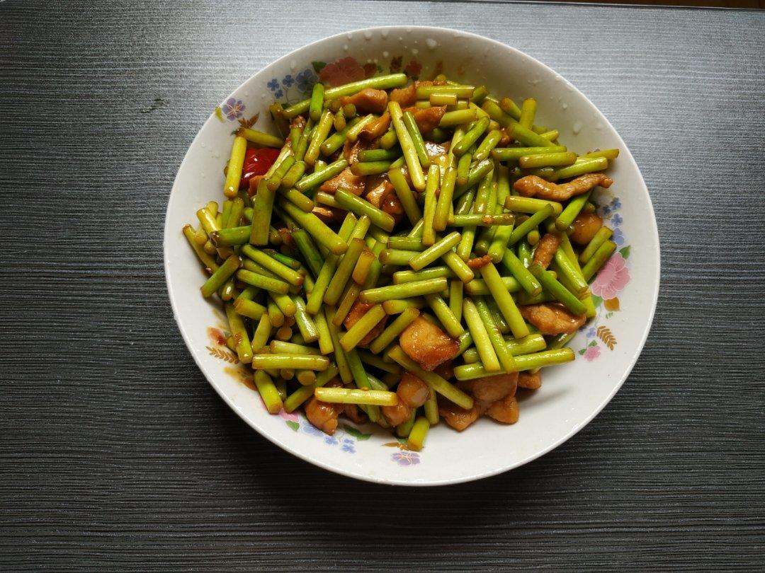 蒜薹炒肉丝