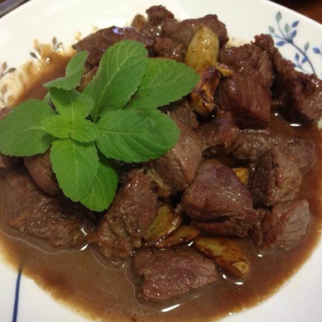 黑蒜子牛肉粒