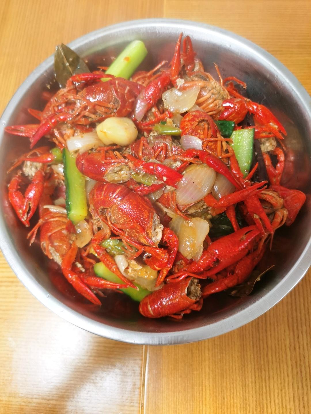 香辣小龙虾（用火锅底料）