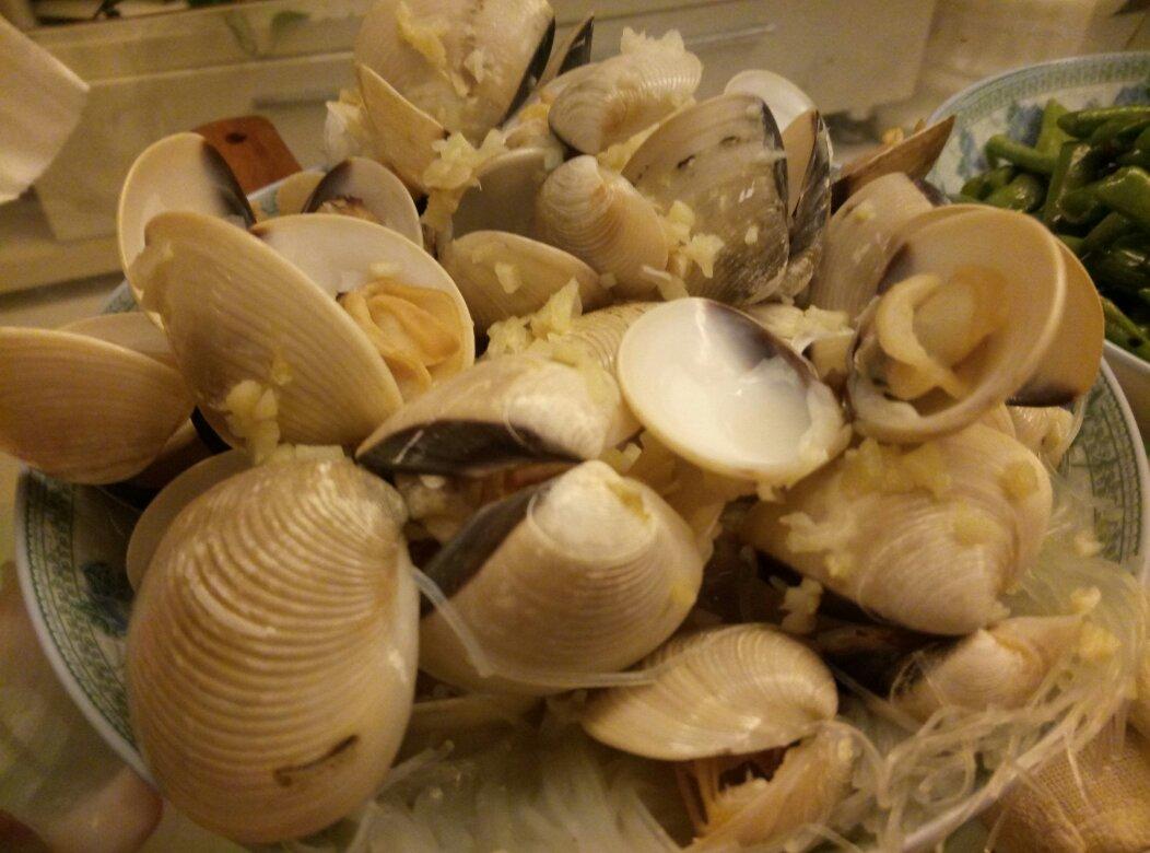 粉丝蒸白贝