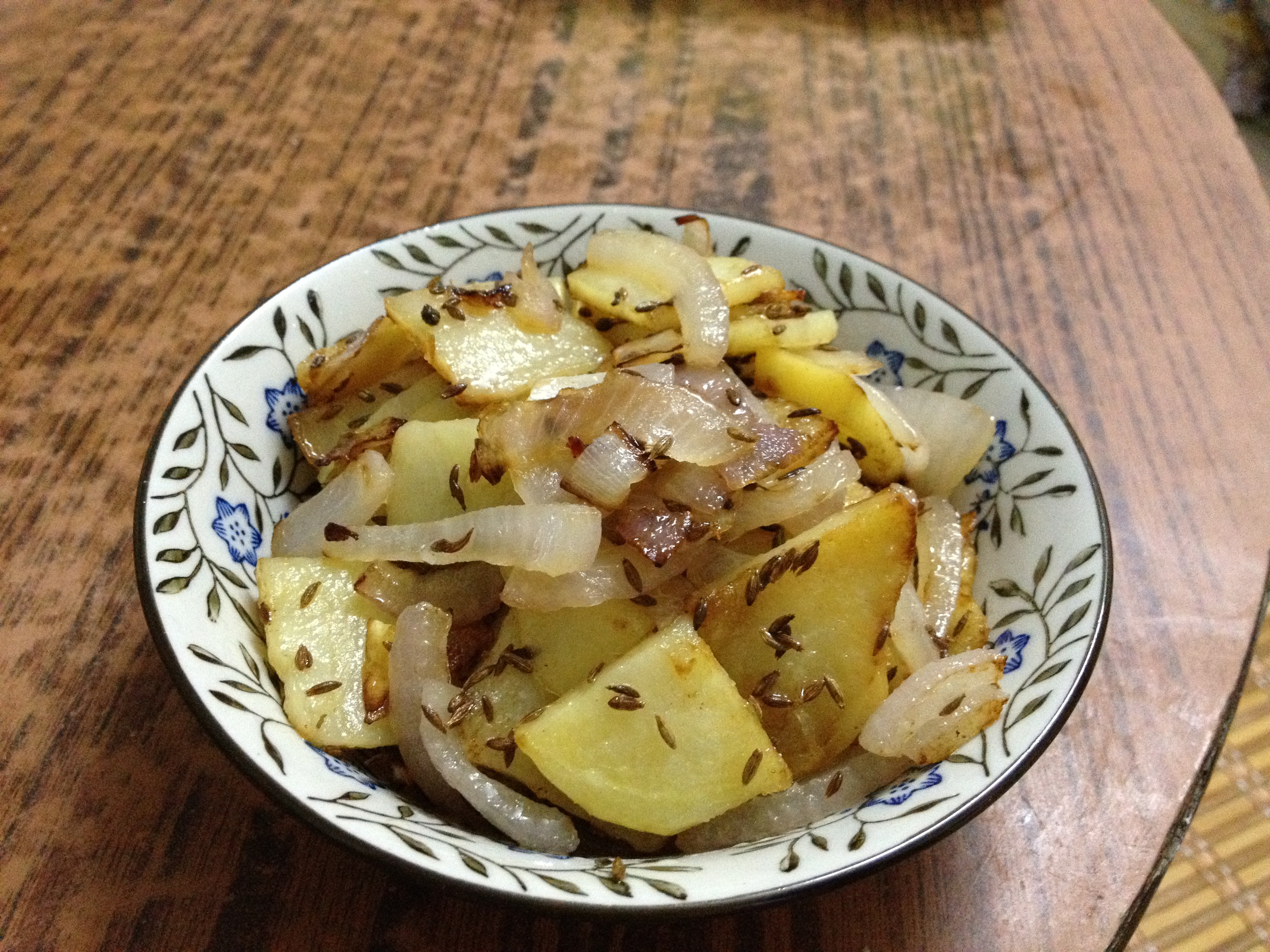 孜然洋葱土豆片