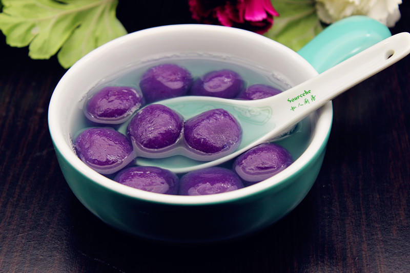 闹元宵，吃紫薯汤圆的做法