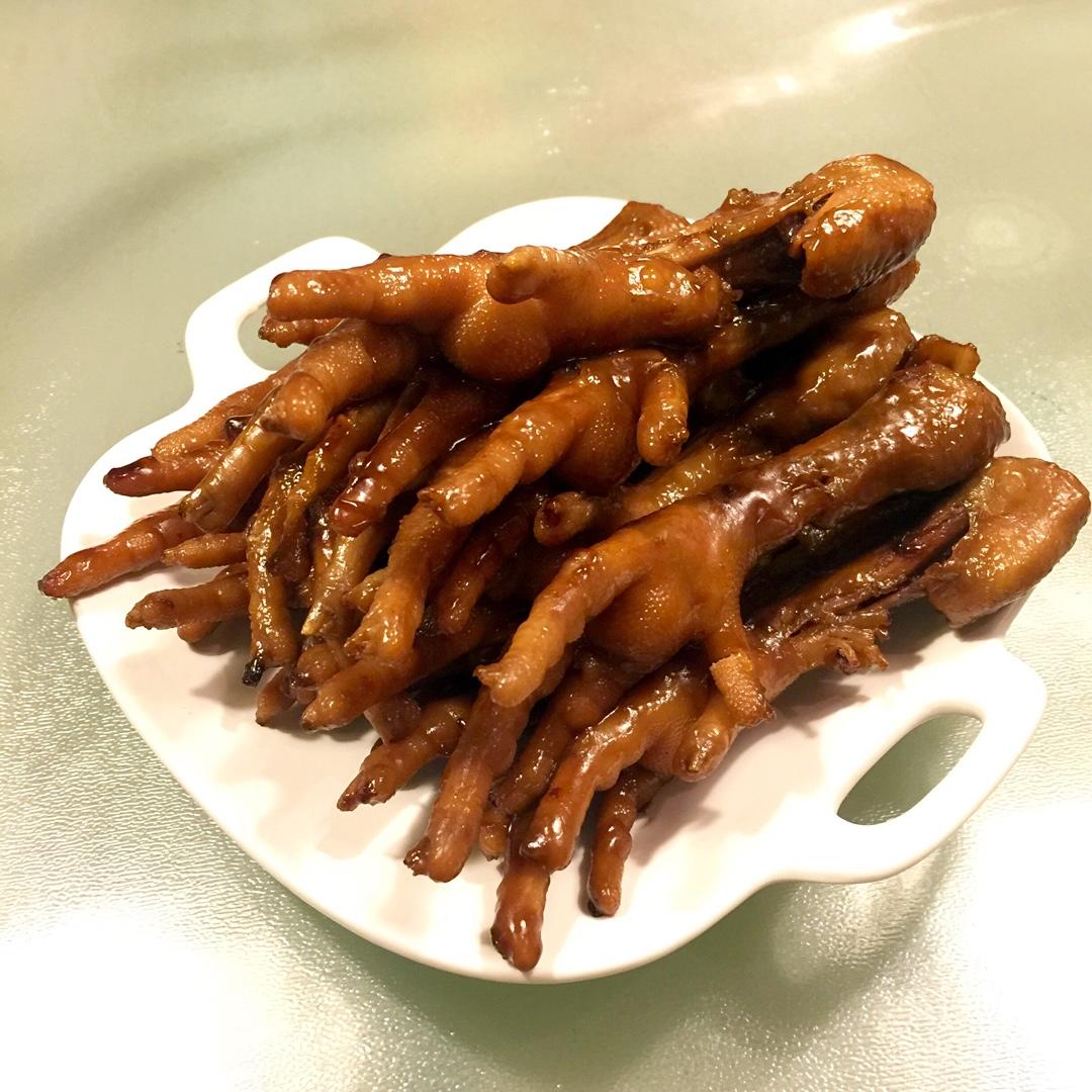 拍摄于                          2016-10-13 21:59:55卤鸡脚鸡爪