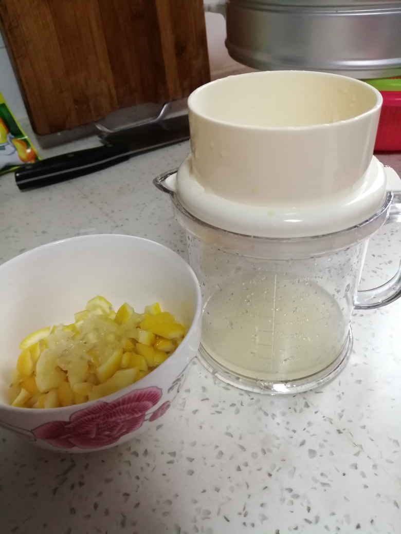 川贝金桔柠檬膏的做法 步骤2