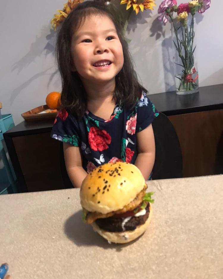 自制营养肉饼汉堡包