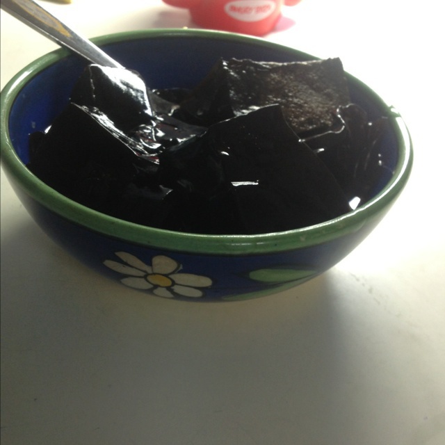蜜汁龟苓膏