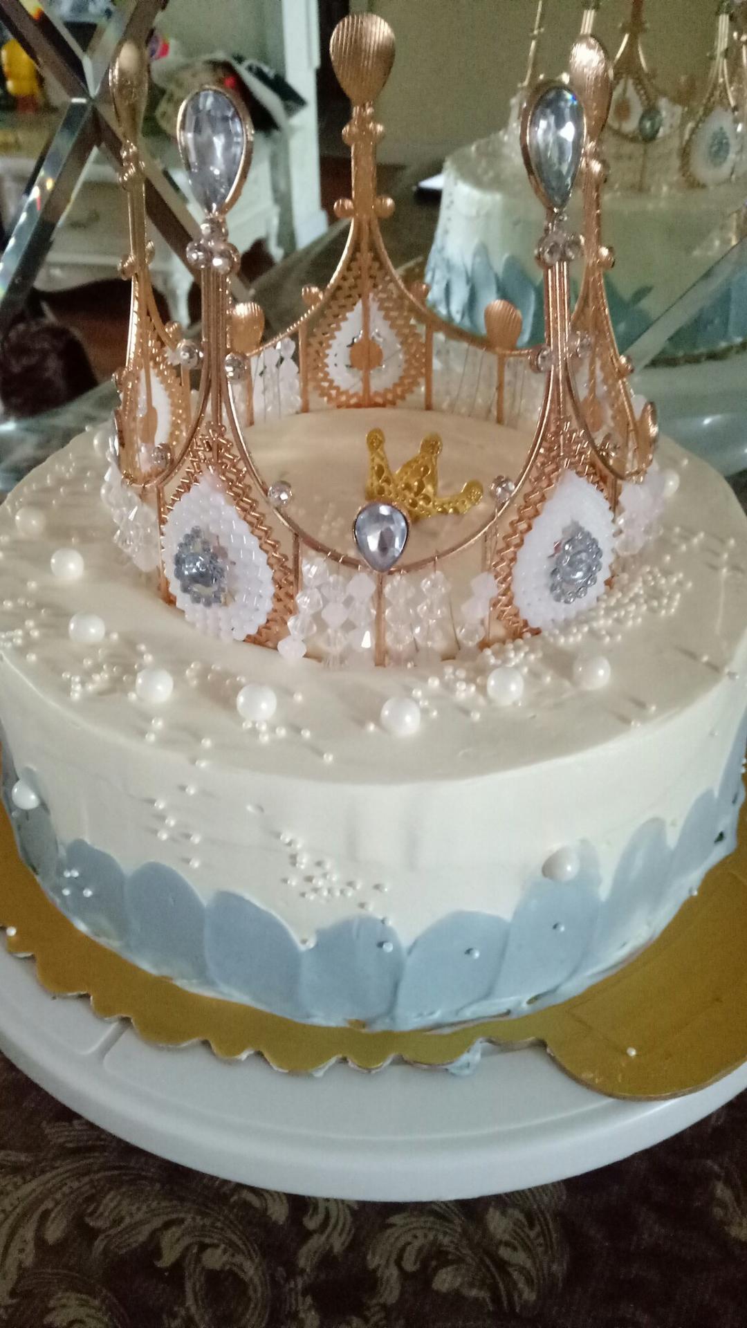 MyQueen主题皇冠蛋糕