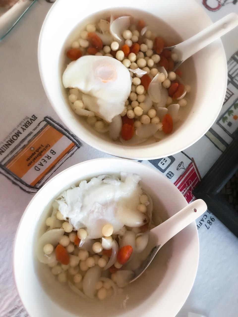 鸡头米水潽蛋