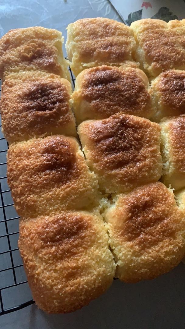 椰蓉餐包（一次发酵，玉米油版，或黄油）