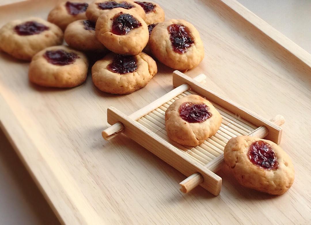 特浓奶香果酱酥饼