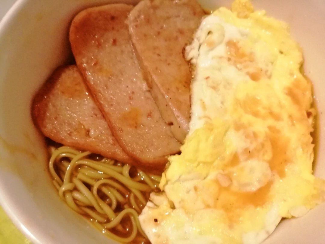 有颜有味的汤面