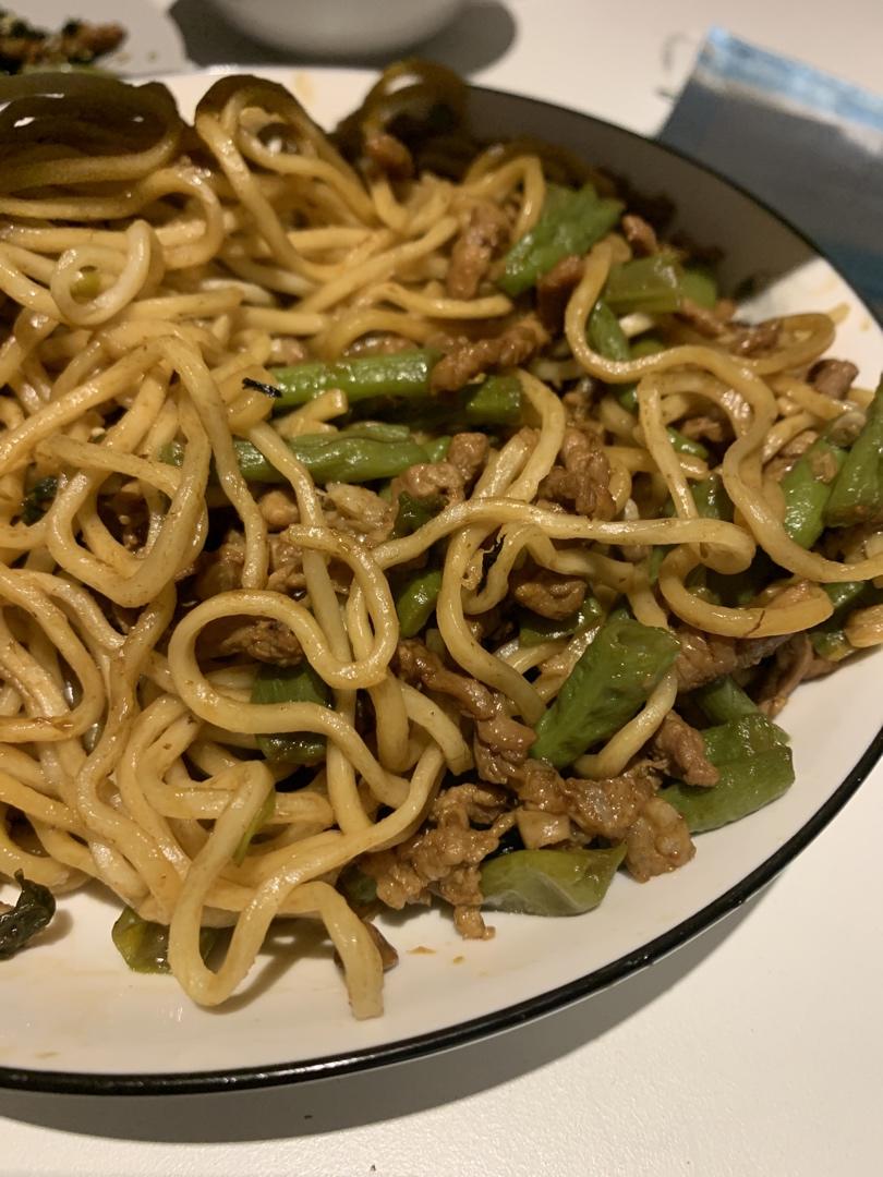 快手菜豆角闷面
