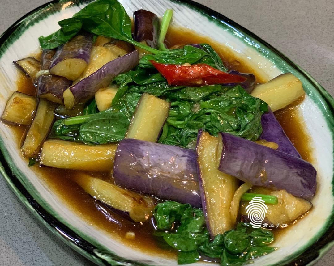 罗勒叶/金不換《香辣塔香紫茄》的做法