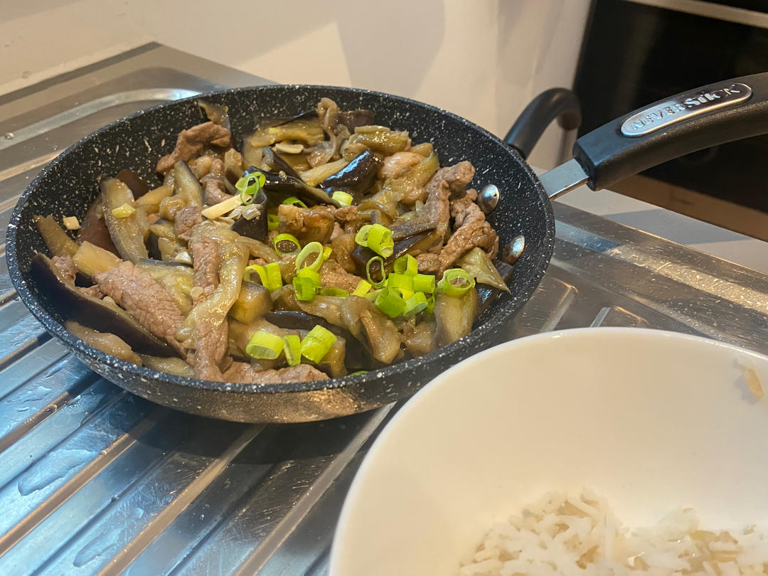 【健康三餐】下饭的牛肉炒茄子