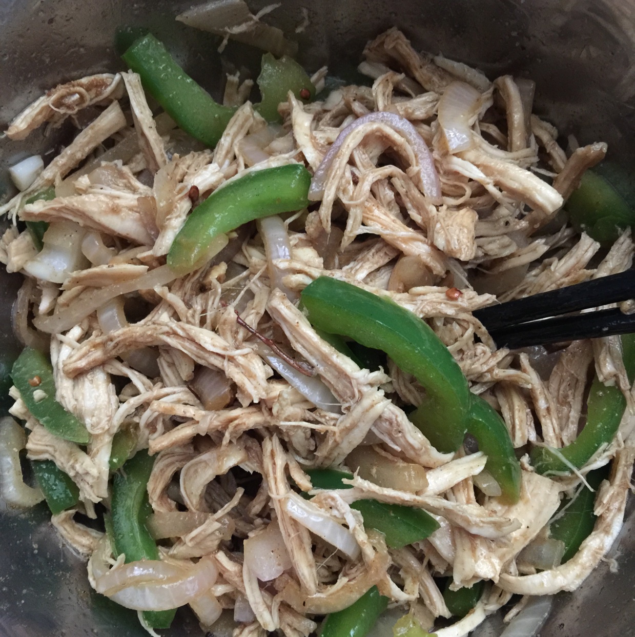 香芹凉拌手撕鸡胸肉 低卡减肥方便快捷~