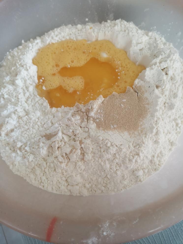 纯奶手撕吐司的做法 步骤1