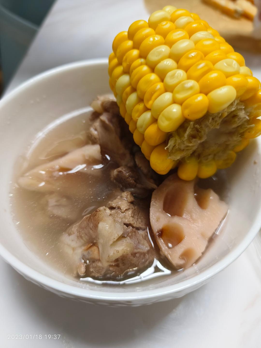 莲藕排骨汤