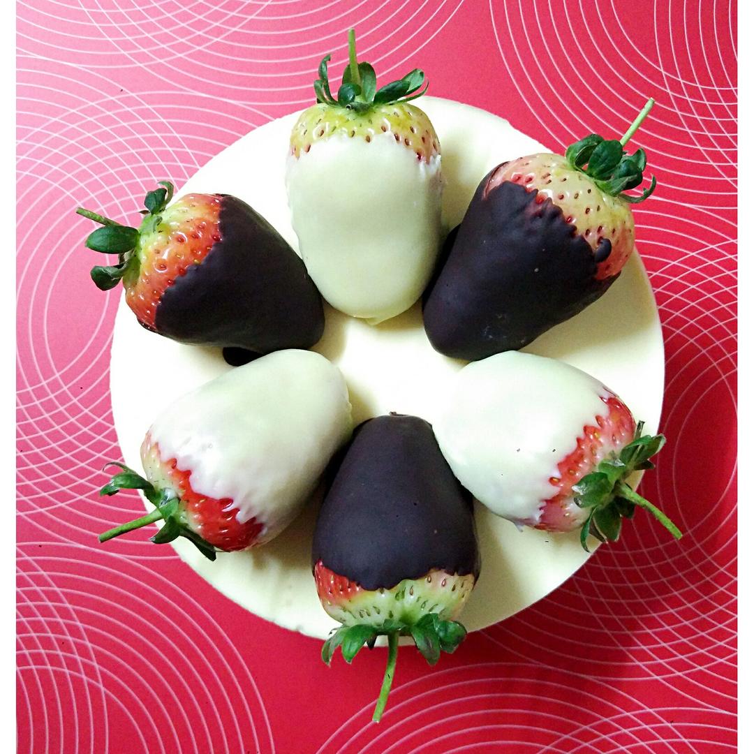 黑白巧克力慕斯蛋糕