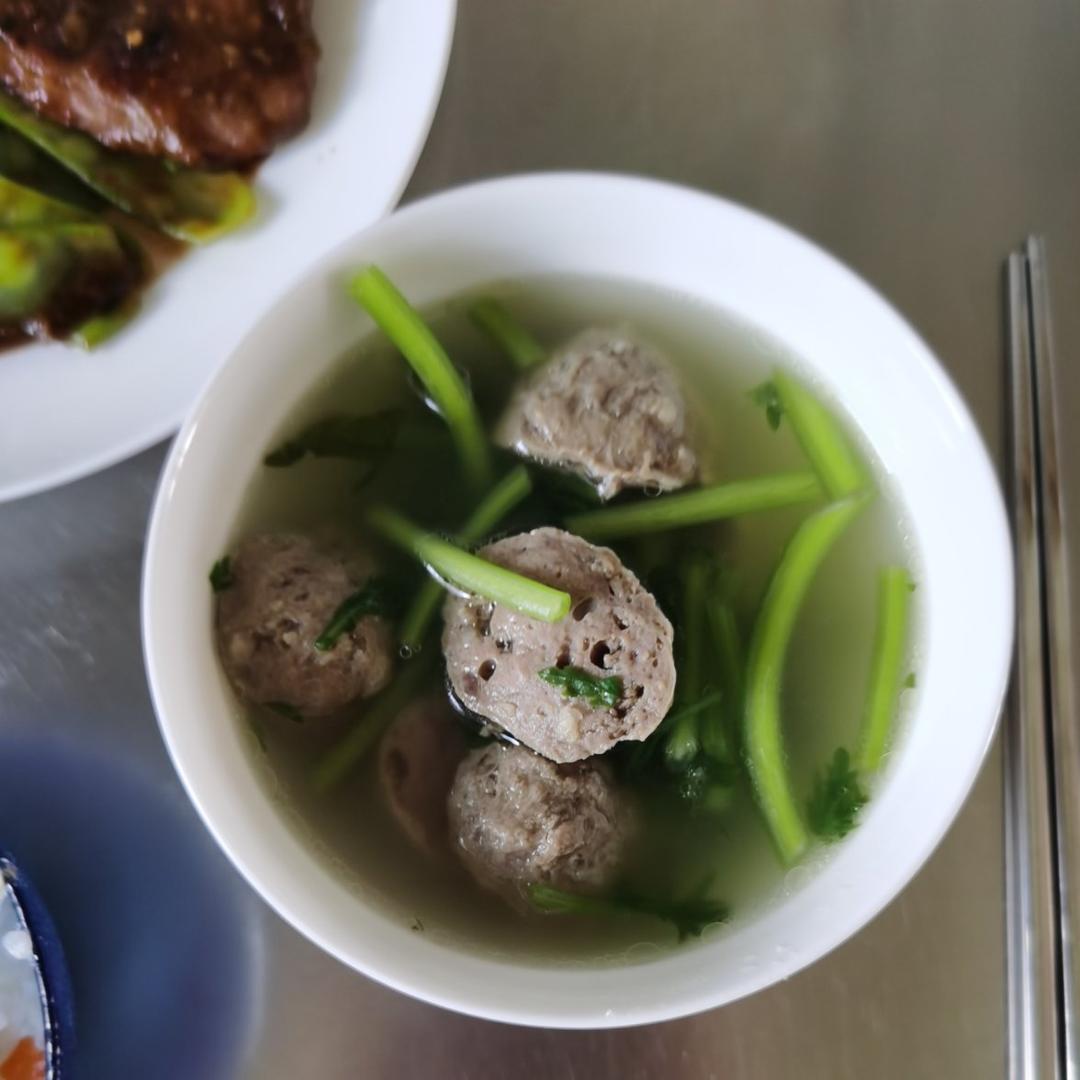 茼蒿的最佳搭配是牛