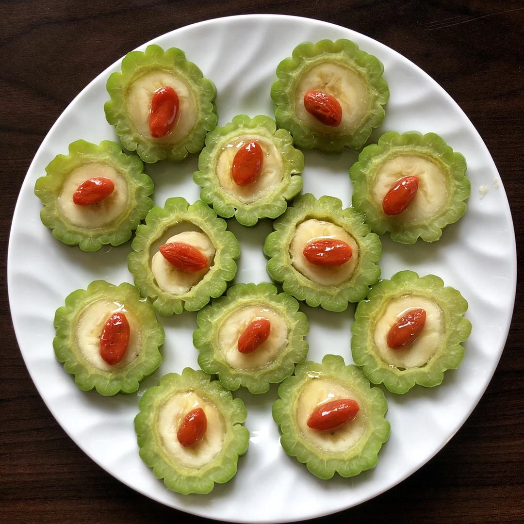 清爽凉菜——苦瓜酿香蕉