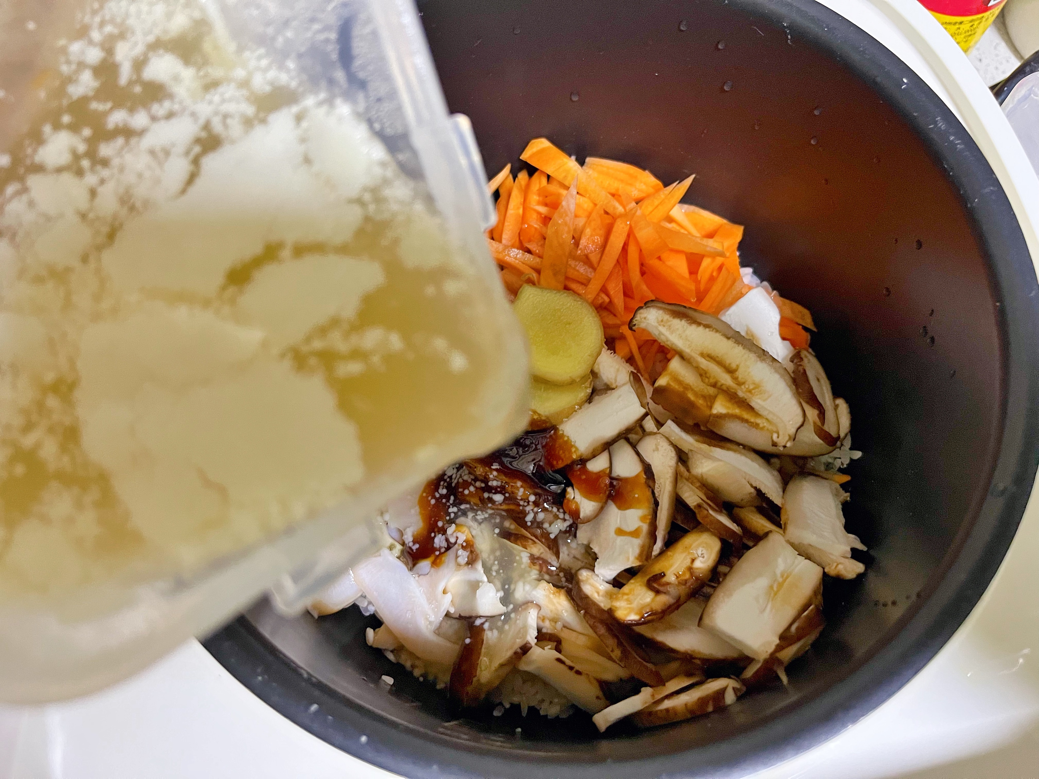 鲜香鲍鱼焖饭的做法 步骤7