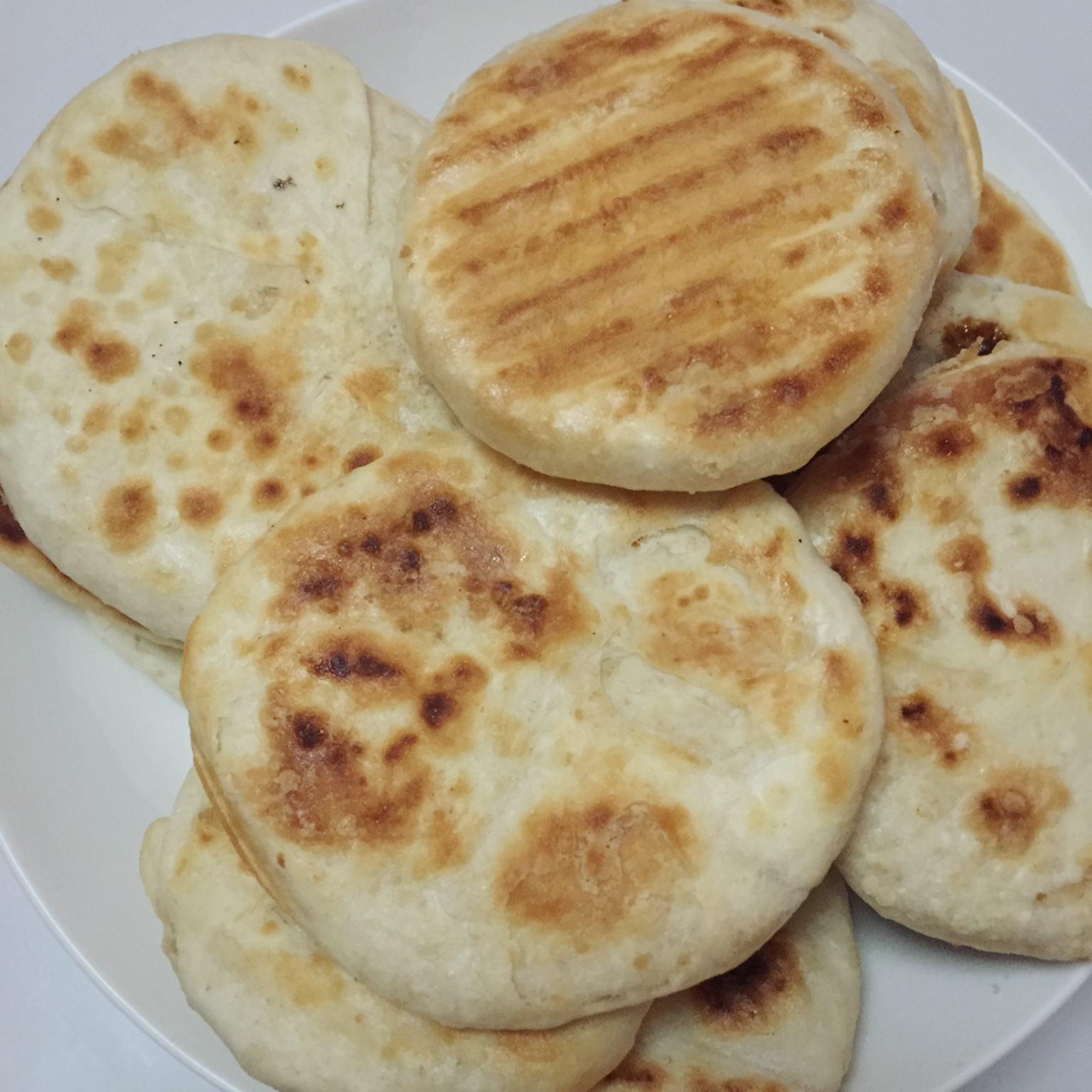 吮指红糖酥饼