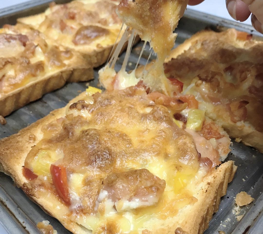 超好吃面包披萨🍕